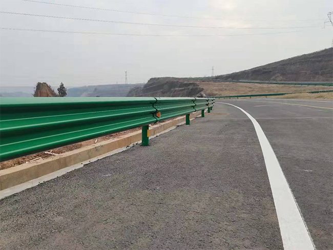 青海公路防护栏