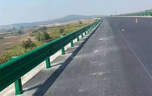青海高速路护栏