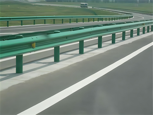 青海高速护栏板守护安全广泛应用于多个行业